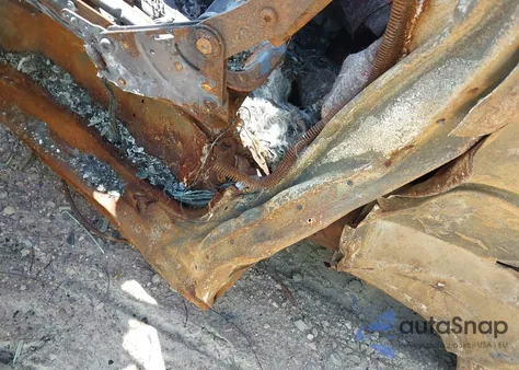 2006 Ford E-350 Super Duty Xl/Xlt z USA, uszkodzony, nr VIN 1FBSS31L46DA51763